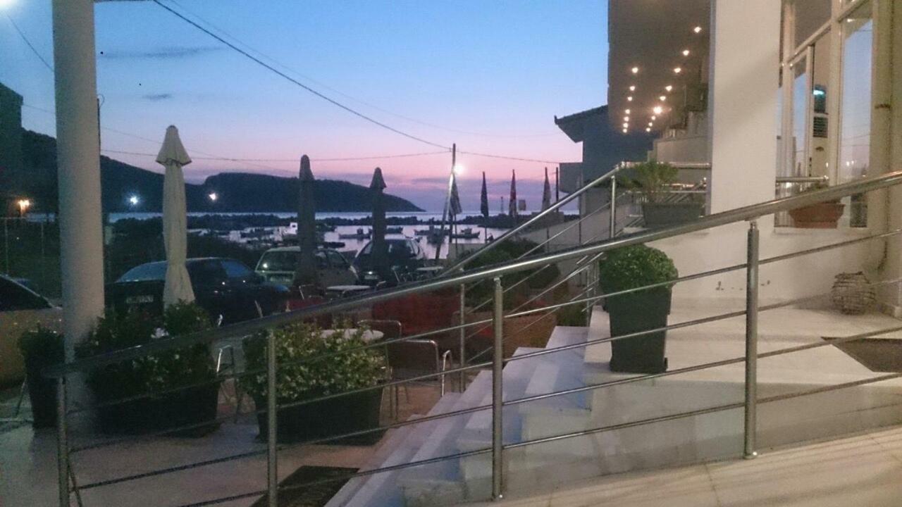 Porto Marathos Hotel Marathopoli Exterior foto